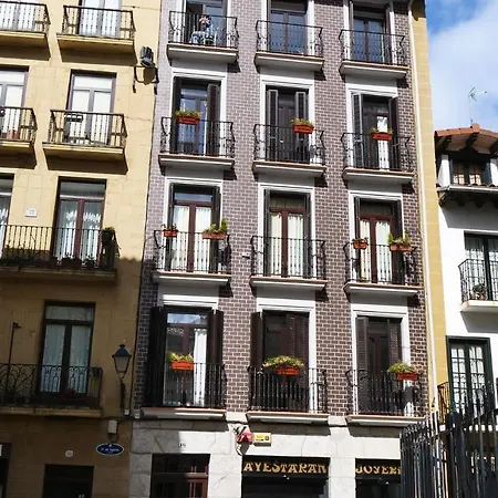 Quarto em Acomodações Particulares Apain Ht